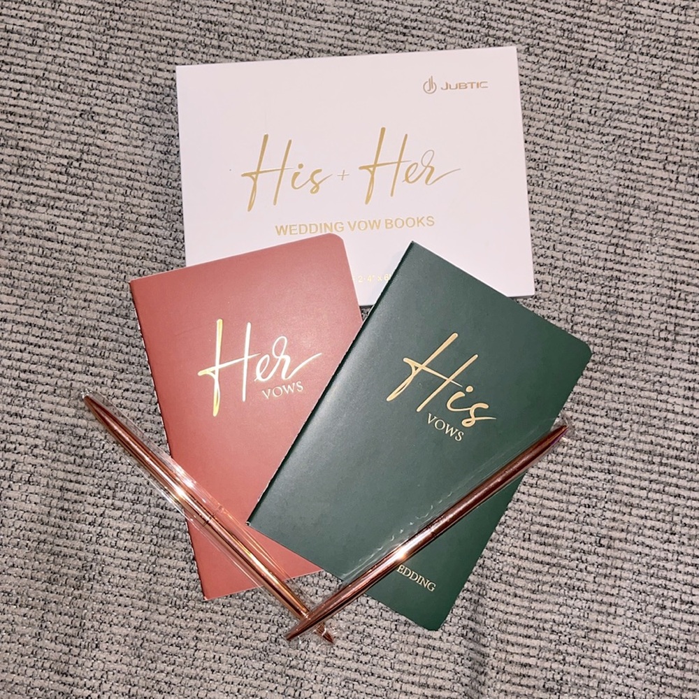🍀5/$20 Orange and green His and Her wedding vow books